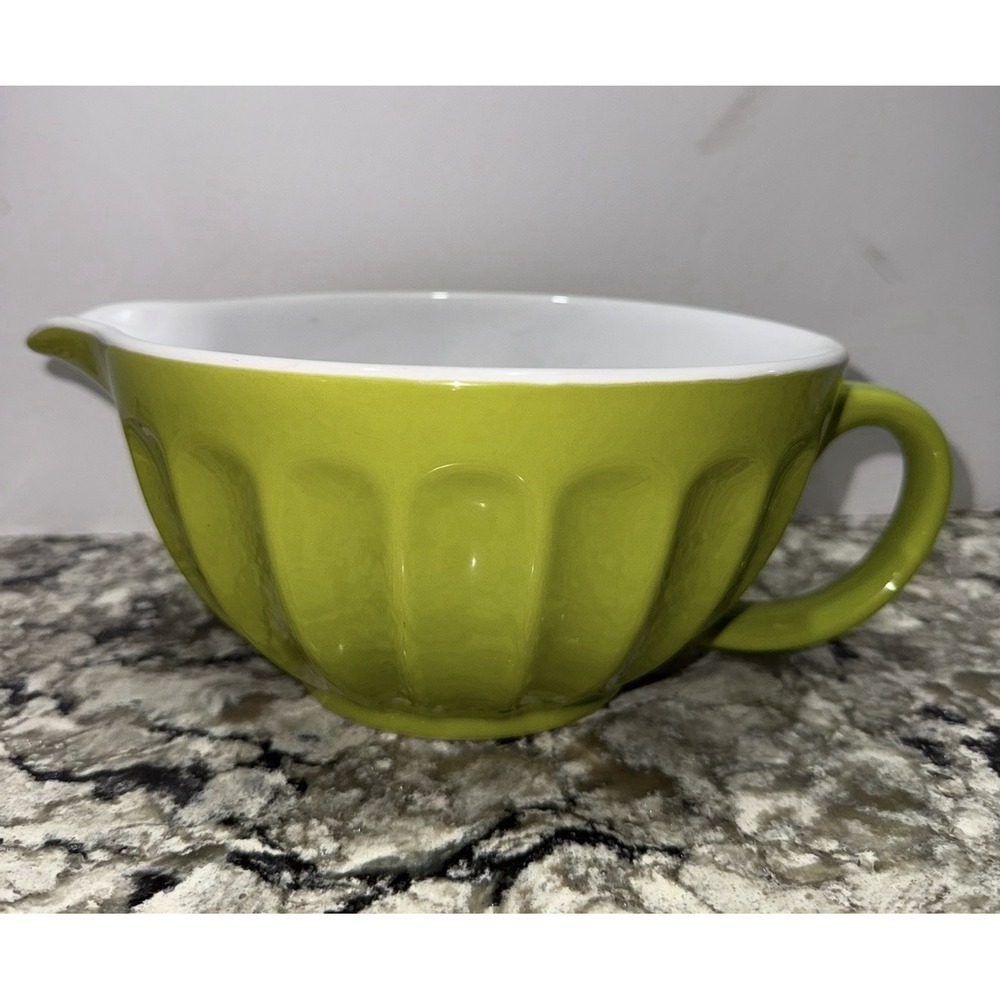 green cypress mixing bowl with pour spout